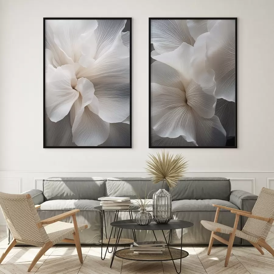 Fototapeedid Lähedalt võetud foto õrnade abstraktsete valgetest õielehtedest, millel on keerulised jooned ja ähmane tume taust. d01117