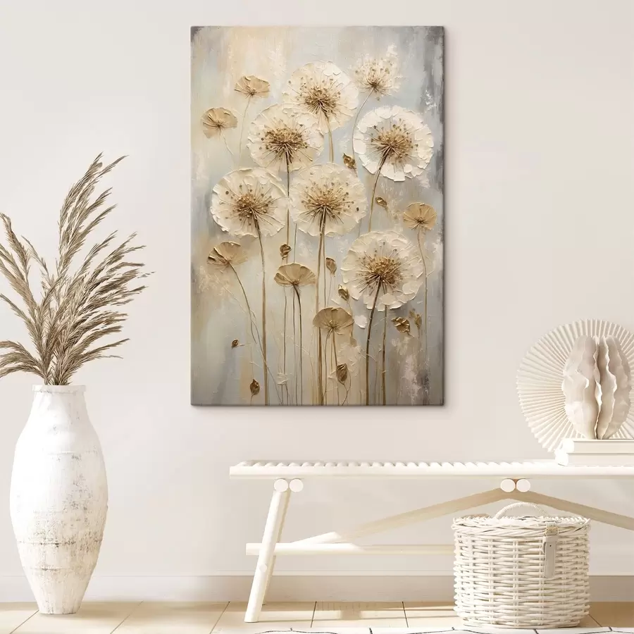 Pilt Kõrged kreemikad lilled heledal taustal s47282