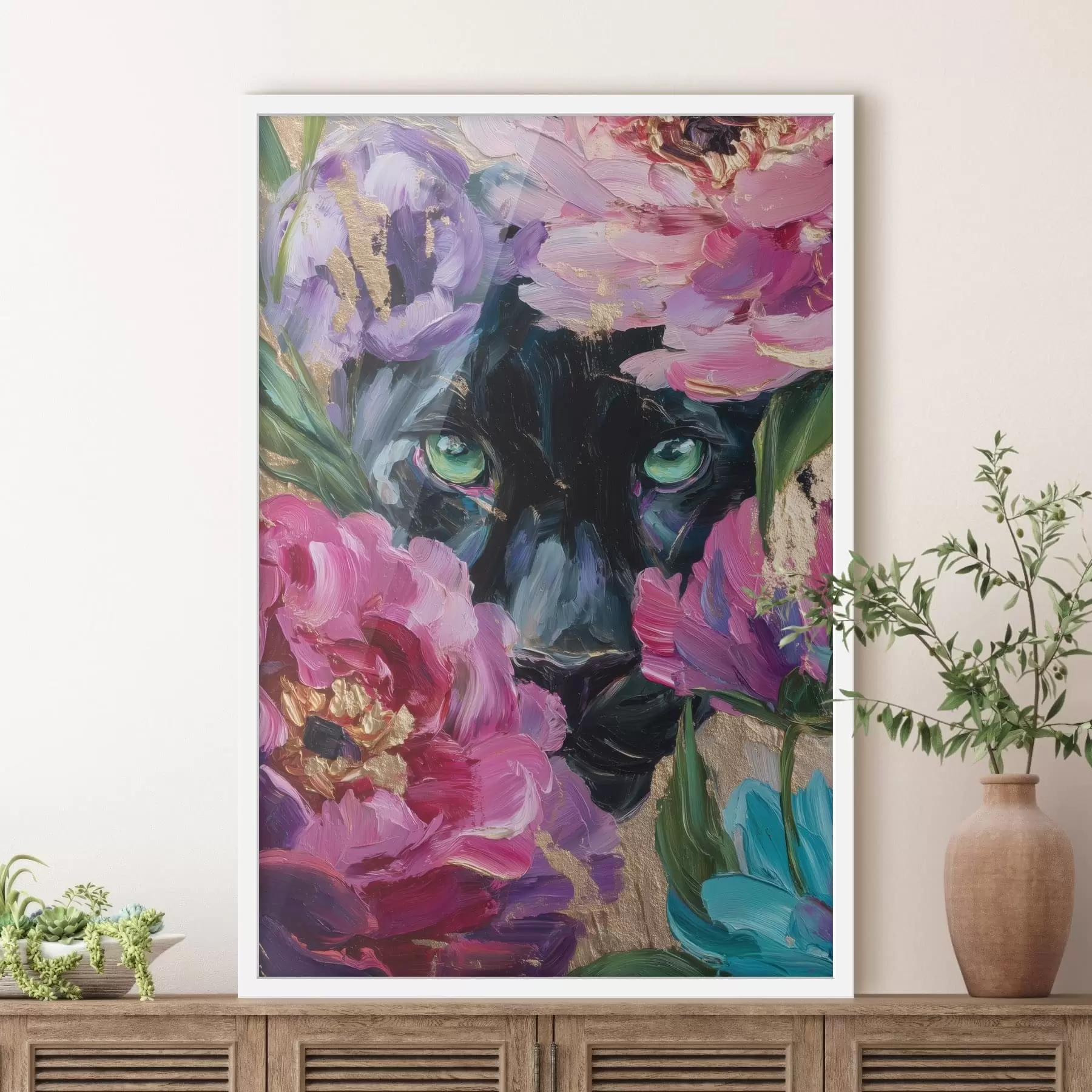 Fototapeedid must panter piilub välja pioonide vahelt f47936