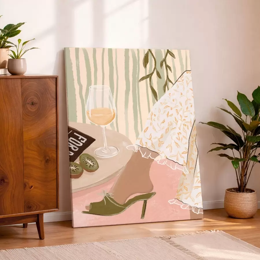 Pilt Lauake veiniklaasi ja kiiviga kleidi juures s48021