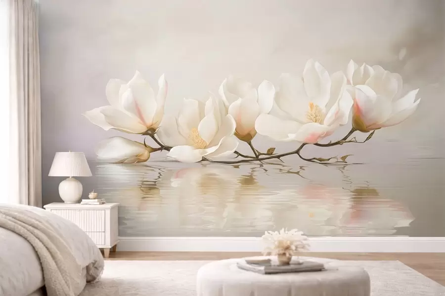 Fototapeedid Kerge magnolia õitseb veepeegelduses oleva oksa otsas w05353