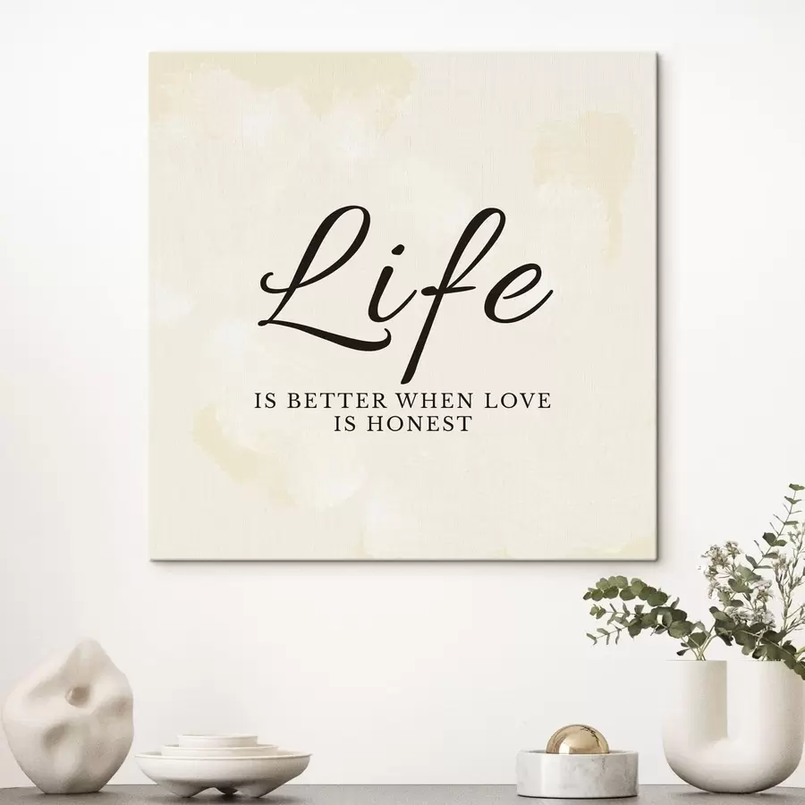 Pilt Tekst „Life“ heledal tekstuurse taustal s48029