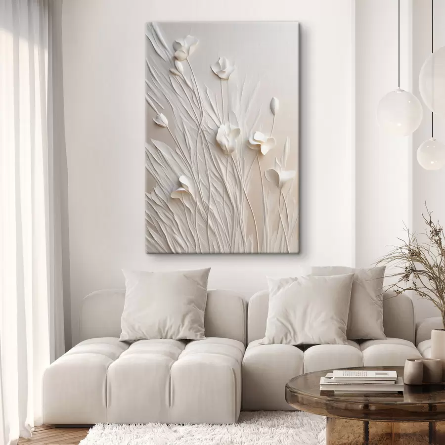 Pilt Valged lilled ja rohi heledal virsiku värvi taustal, minimalistlik kunst s50226