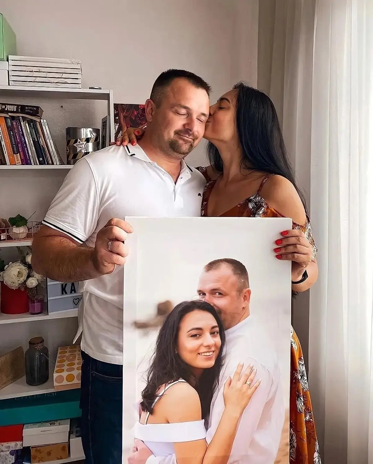 Pilt Naeratus, õlg ja riiul s31865