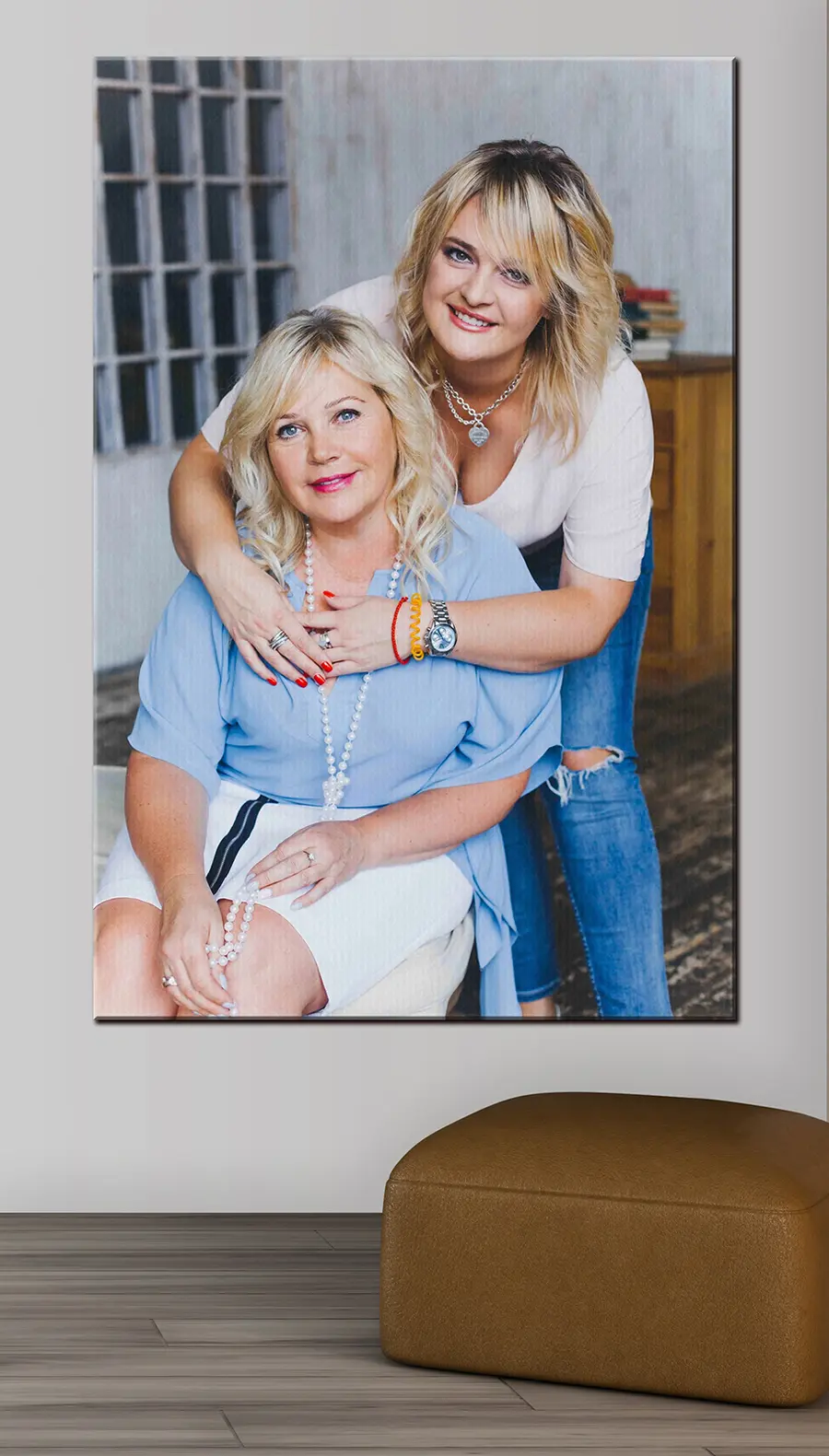 Pilt Juuksed, naeratus ja varrukas s33113