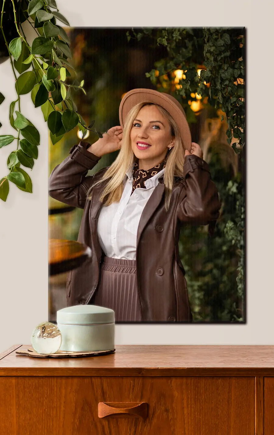 Pilt Naeratus, varrukas ja žest s33126