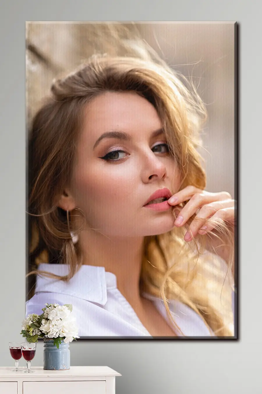 Pilt Juuksed, põsk ja huuled s33139