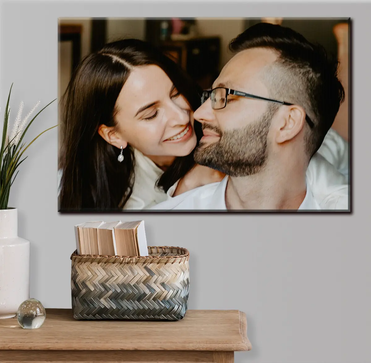 Pilt Nina, naeratus ja prillid s33254