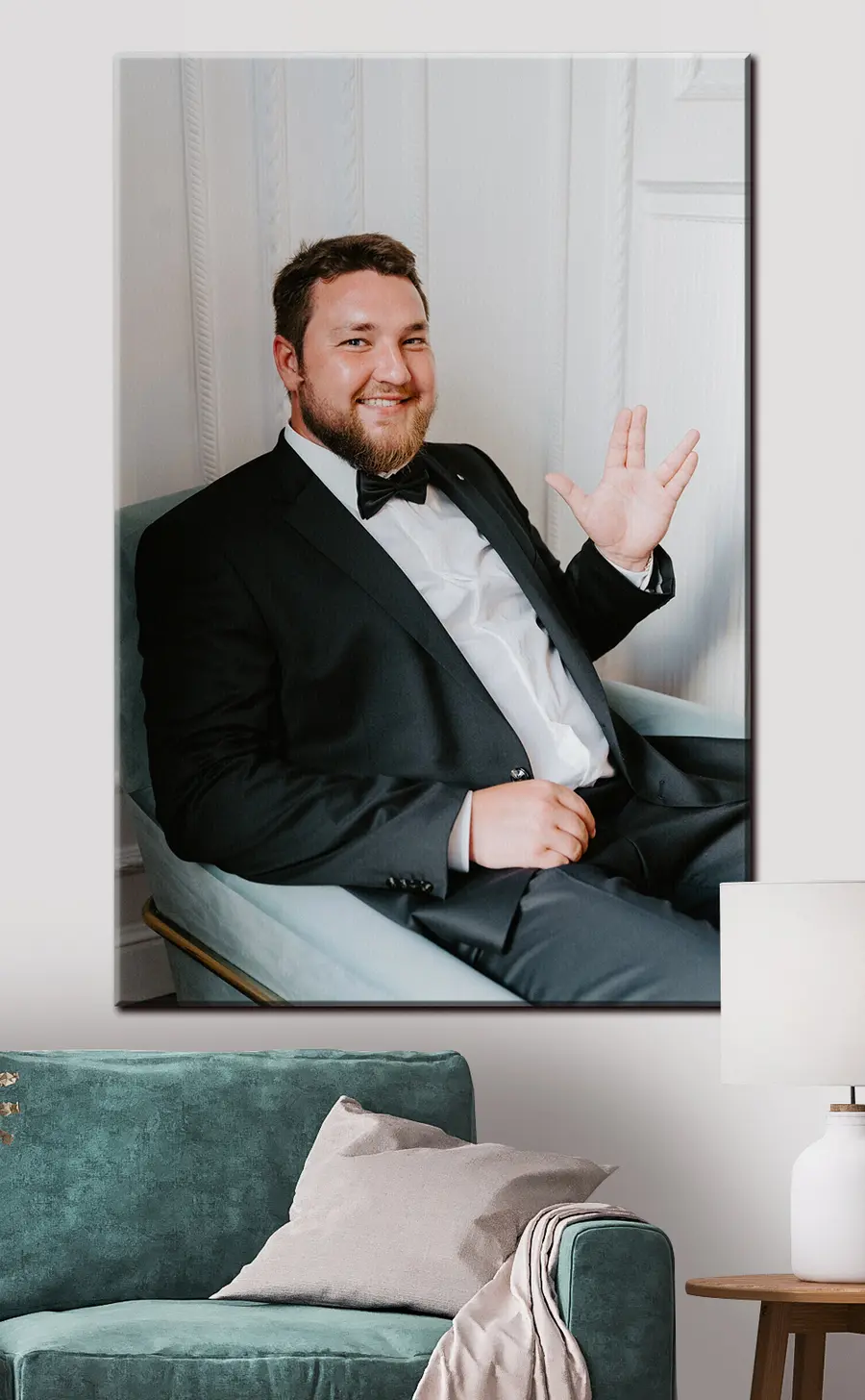 Pilt Naeratus, käsivars ja särk s33259