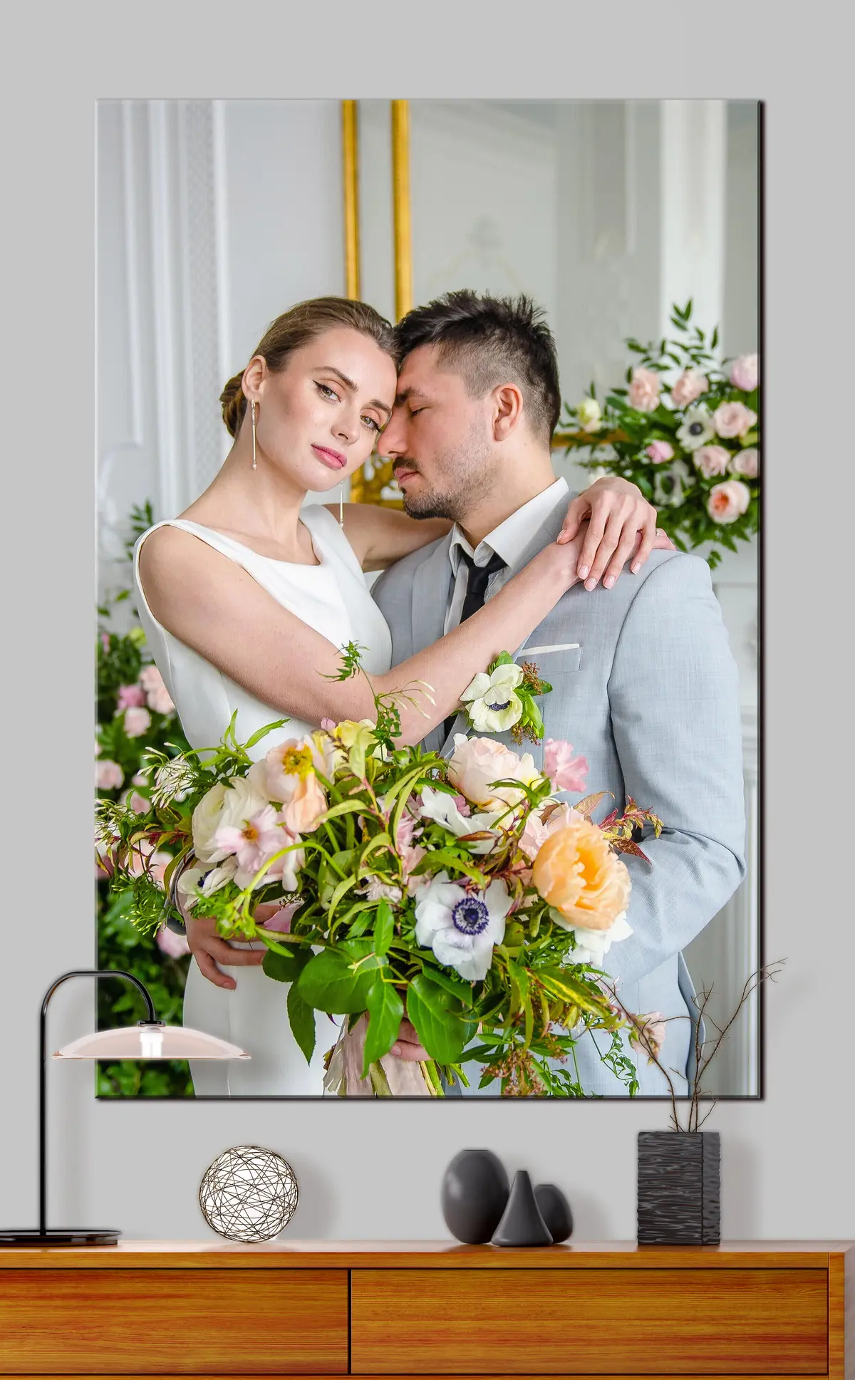 Pilt Lill, rõõmus ja kroonleht s33335