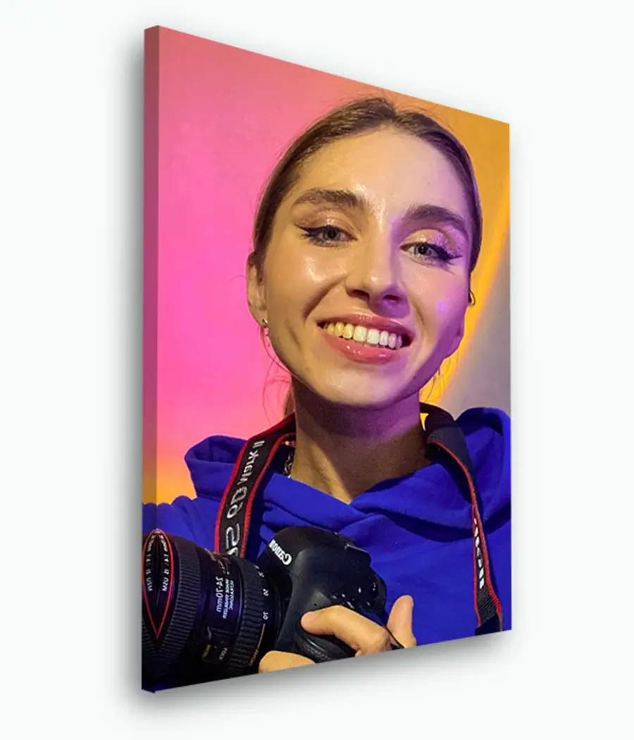 Pilt Naeratus, mikrofon ja valjuhääldisüsteem s33370