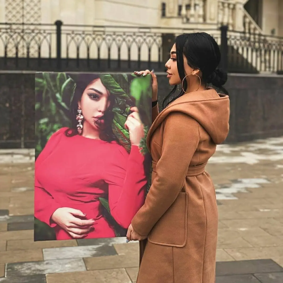 Pilt Juuksed, õlg ja inimene s34720