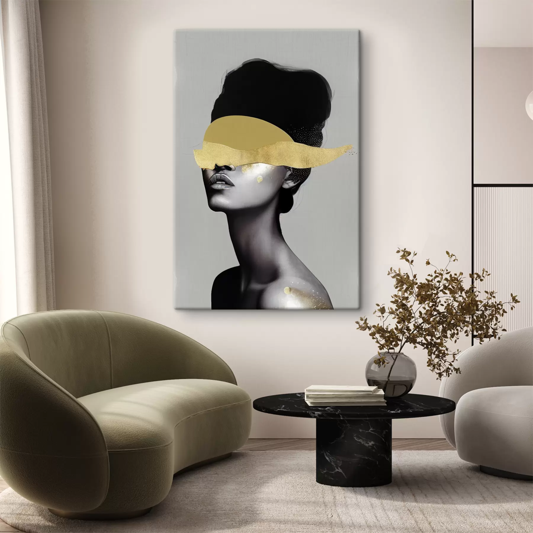 Pilt Pilt noorest naisest, kellel on värvi näol s34862