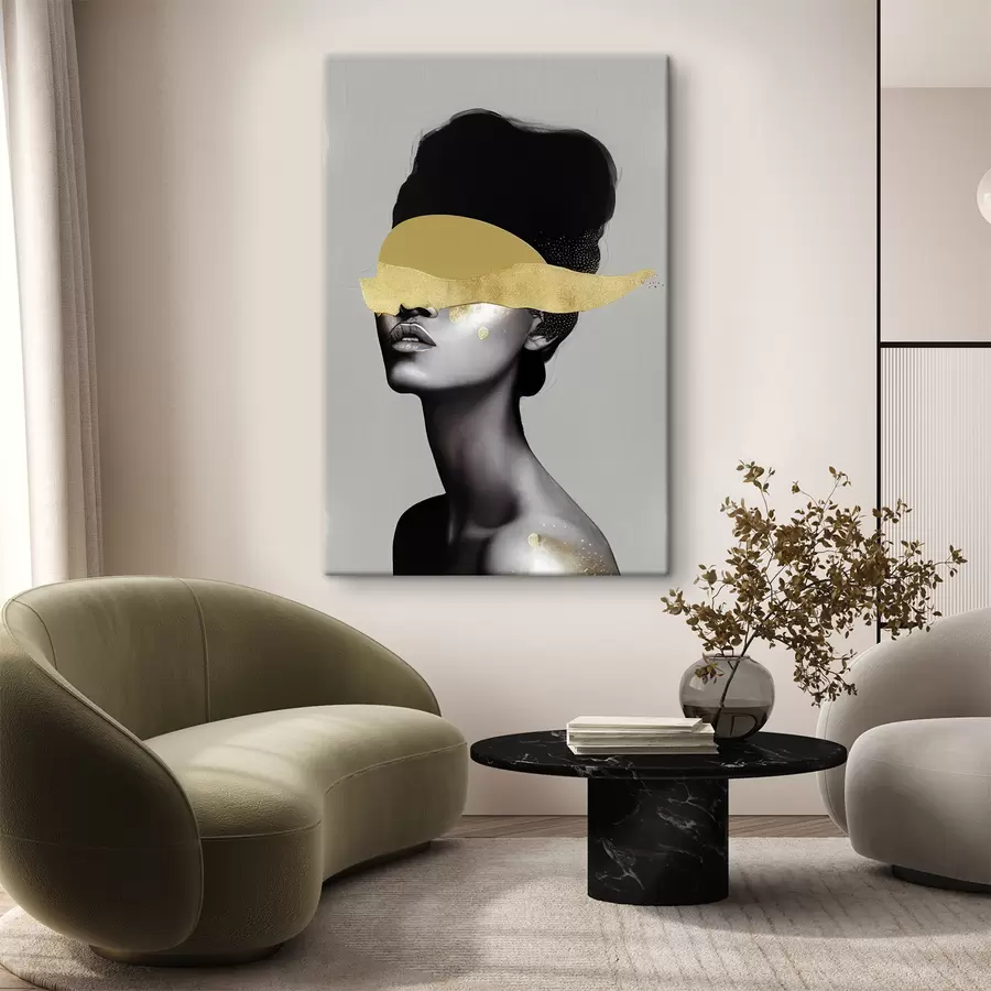 Pilt Pilt noorest naisest, kellel on värvi näol s34862