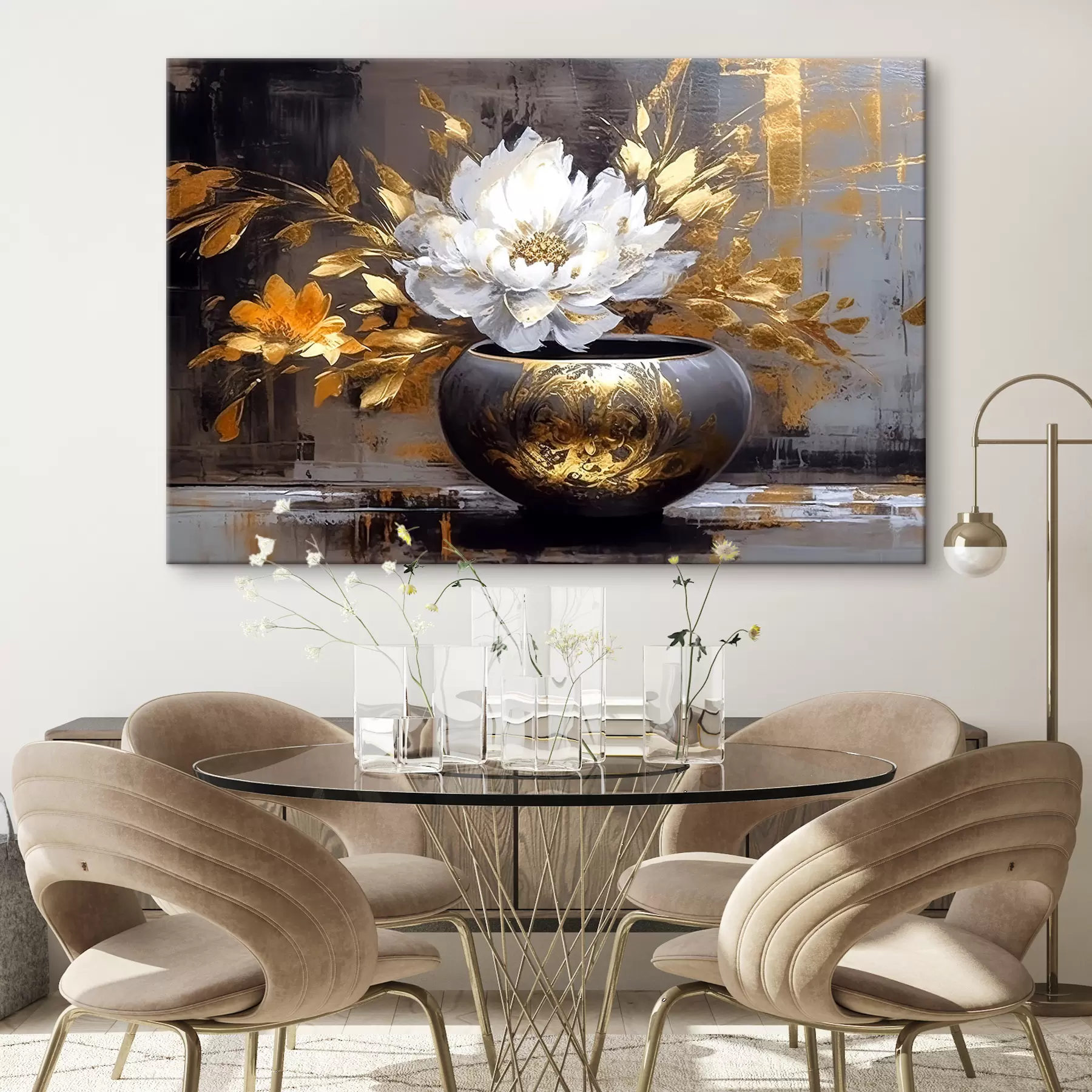 Pilt Valge lill vaasis s35388