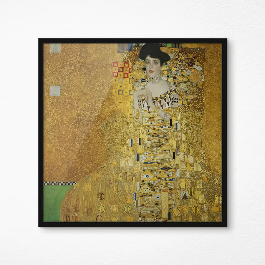 Pilt Elegantne daam võluvates rõivastes f11609